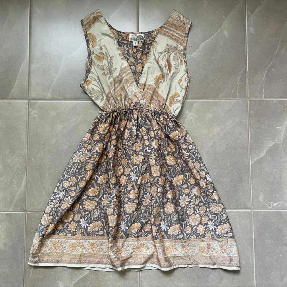 Indie Floral Summer Dress - Picture 2 of 5